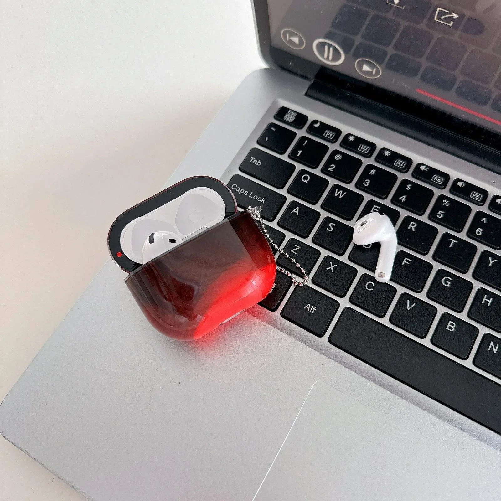 Sparkling Quicksand Earphone Case